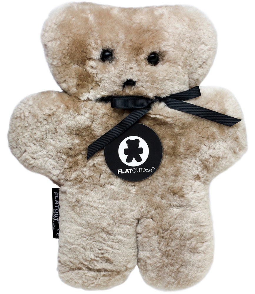 FLATOUT bear 羊皮毛一体手工毛绒扁扁熊 拿铁色 大号（约28cm*24cm）